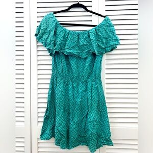 Manaola womenʻs dress - off the shoulder and elastic waist.